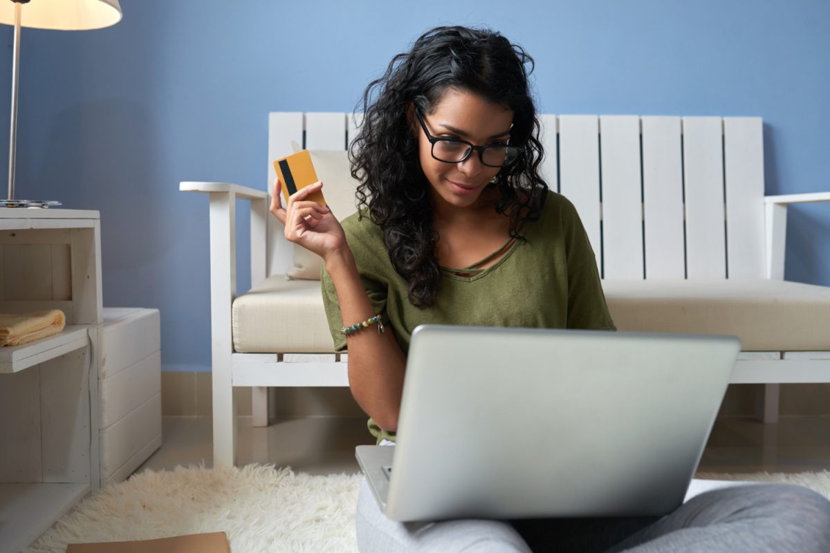 Google Shopping en Europe: pourquoi les fiches gratuites disparaissent et comment réagir
