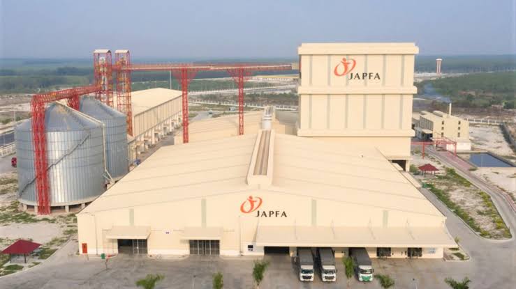 Centraliser avant d'externaliser : le cas Japfa