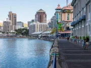 Front de mer de Port-Louis, à Maurice, île touchée par une crise de l’eau qui interroge la continuité des sites BPO
