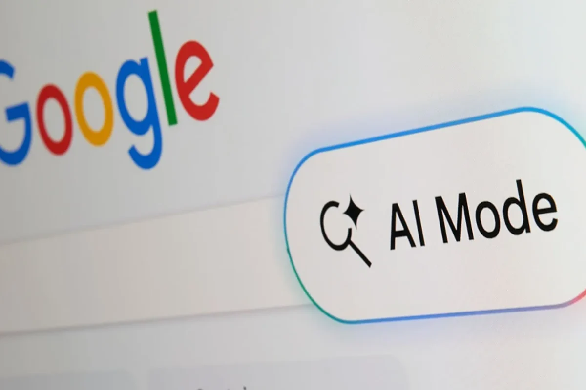 Bouton AI Mode affiché sous le logo Google sur la page du moteur de recherche